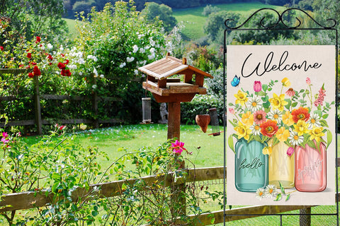 Akeydeco garden flag pattern bright, durable two-layer linen for lasting outdoor use.