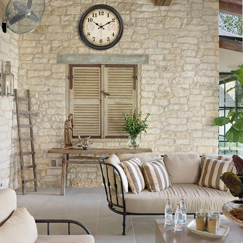 Alarllok outdoor clock shows thermometer and hygrometer display for quick weather checks.