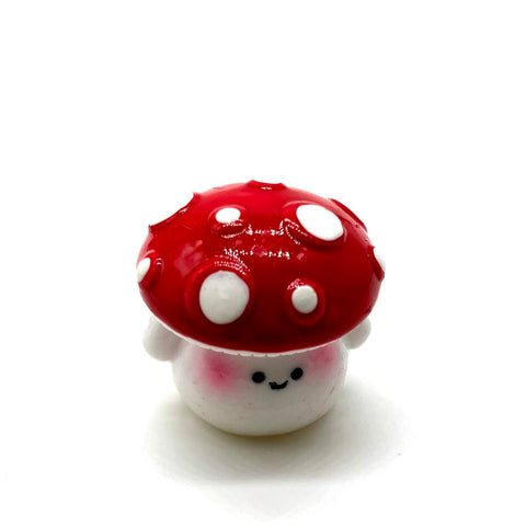 Aliotech desktop mini mushrooms offer easy decoration for flats and shelves.