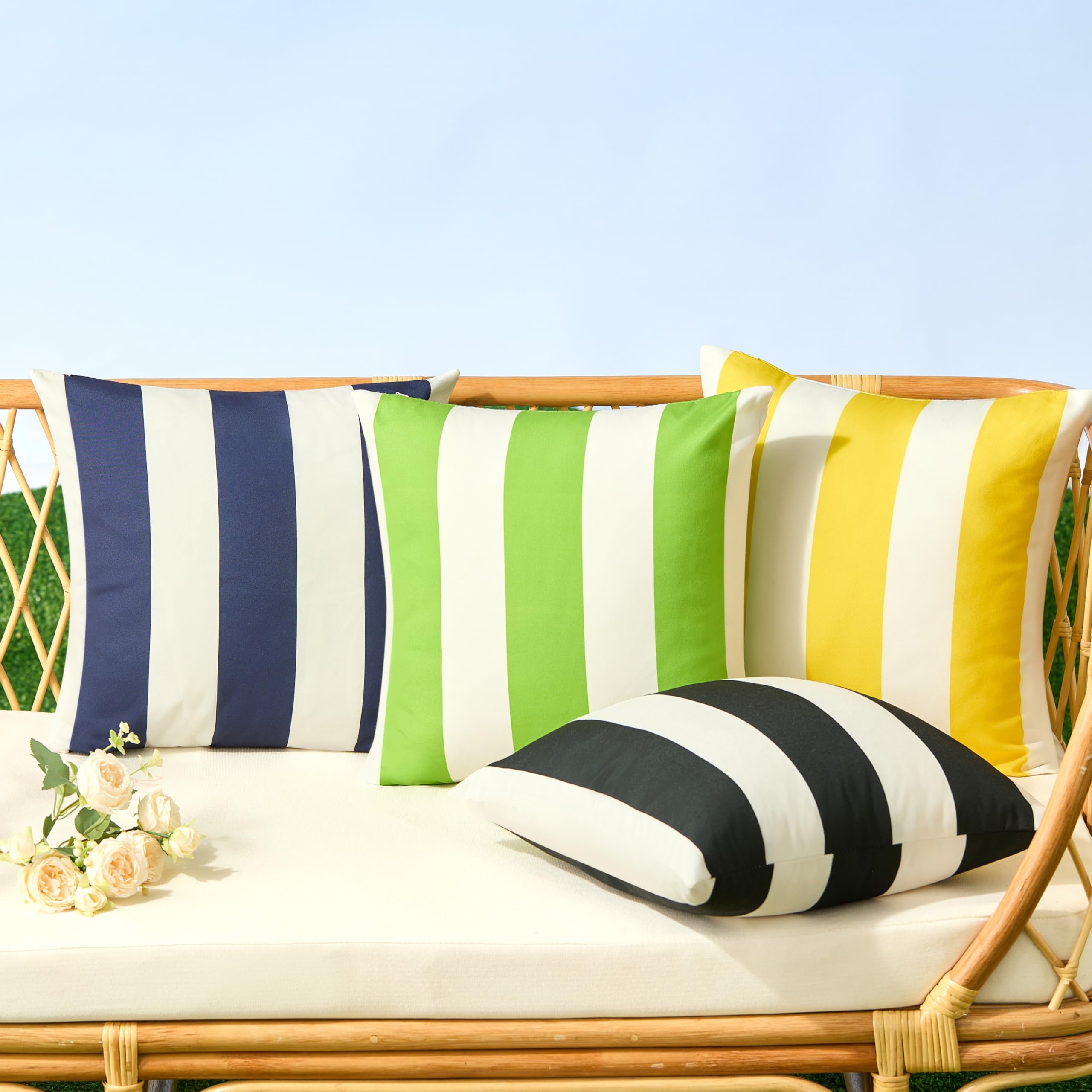 Allorry machine-washable covers simplify cleaning after outdoor gatherings.