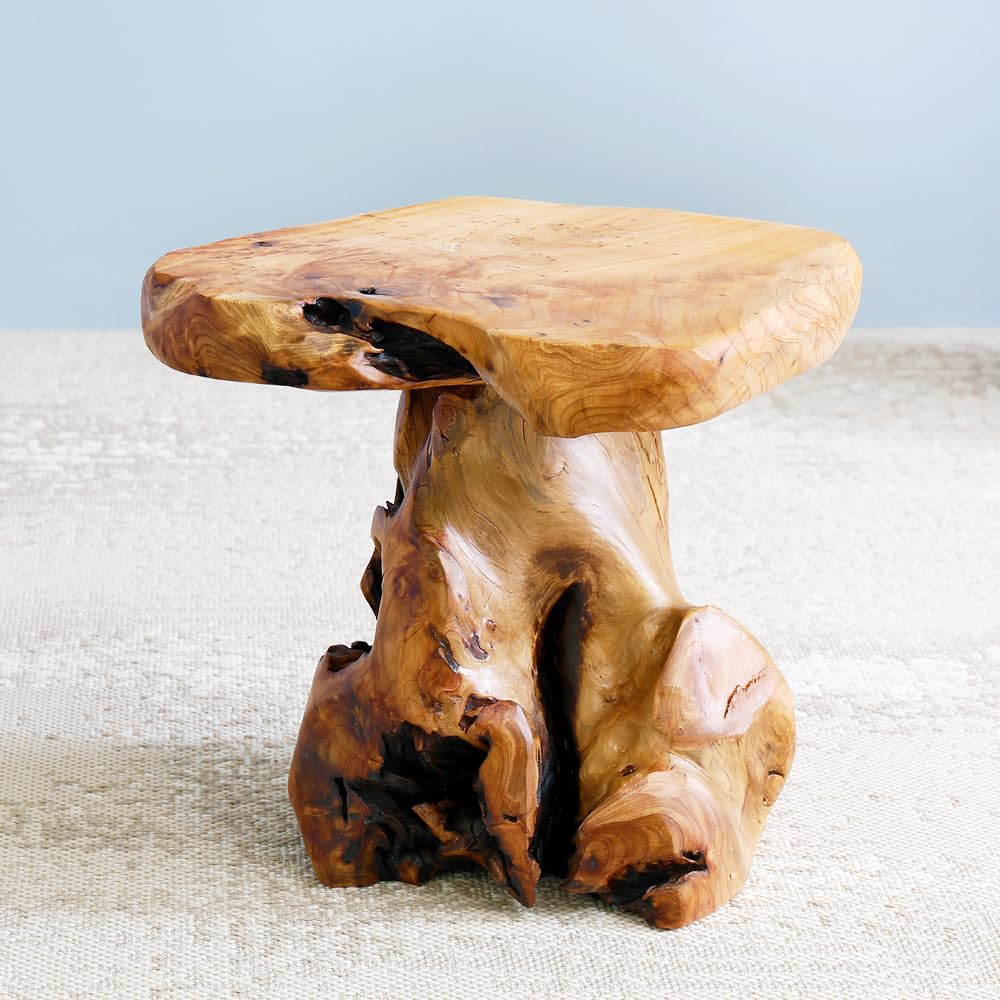 ALTERMATE solid cedar base ensures lasting stability and strength.