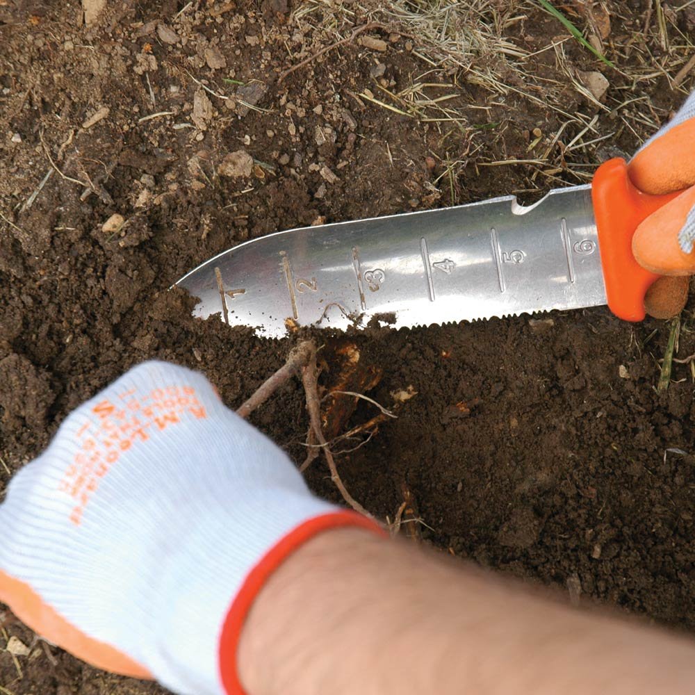 A.M. Leonard Deluxe Soil Knife depth markings for consistent cuts