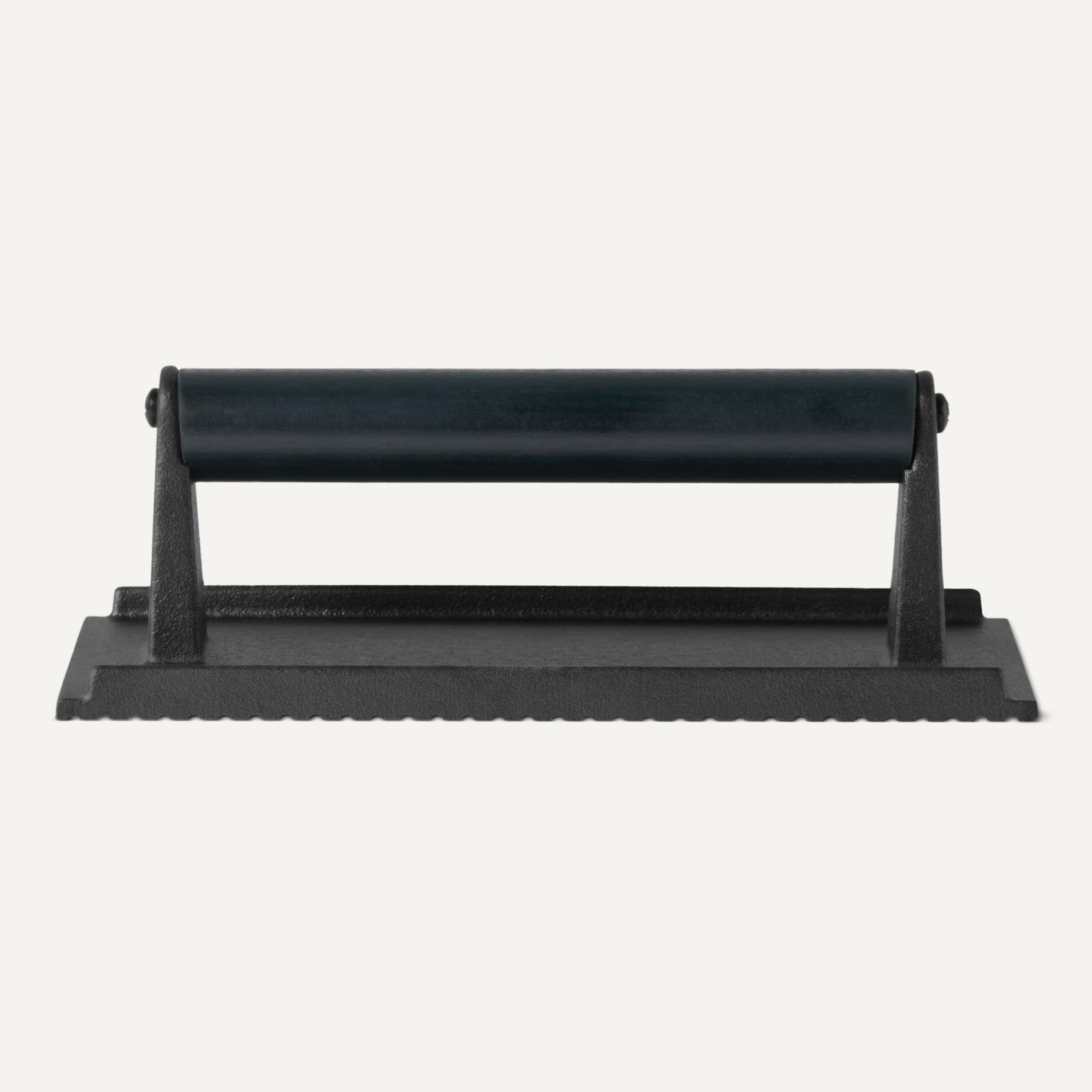 Amazon Basics burger press grooved bottom creates grill marks.