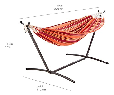 Amazon Basics hammock close-up shows cotton-polyester blend comfort.
