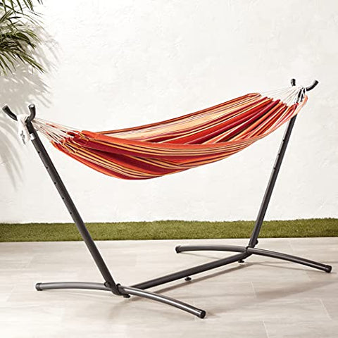Amazon Basics hammock dimensions 110 by 47 by 43 inches illustrated.