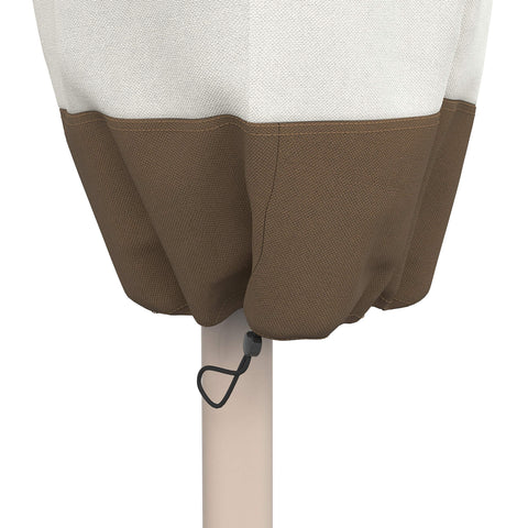 Amazon Basics laminated undercoating minimizes water seepage during rain.