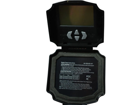American Hunter Sunslinger industrial motor delivers reliable, quiet feeding.