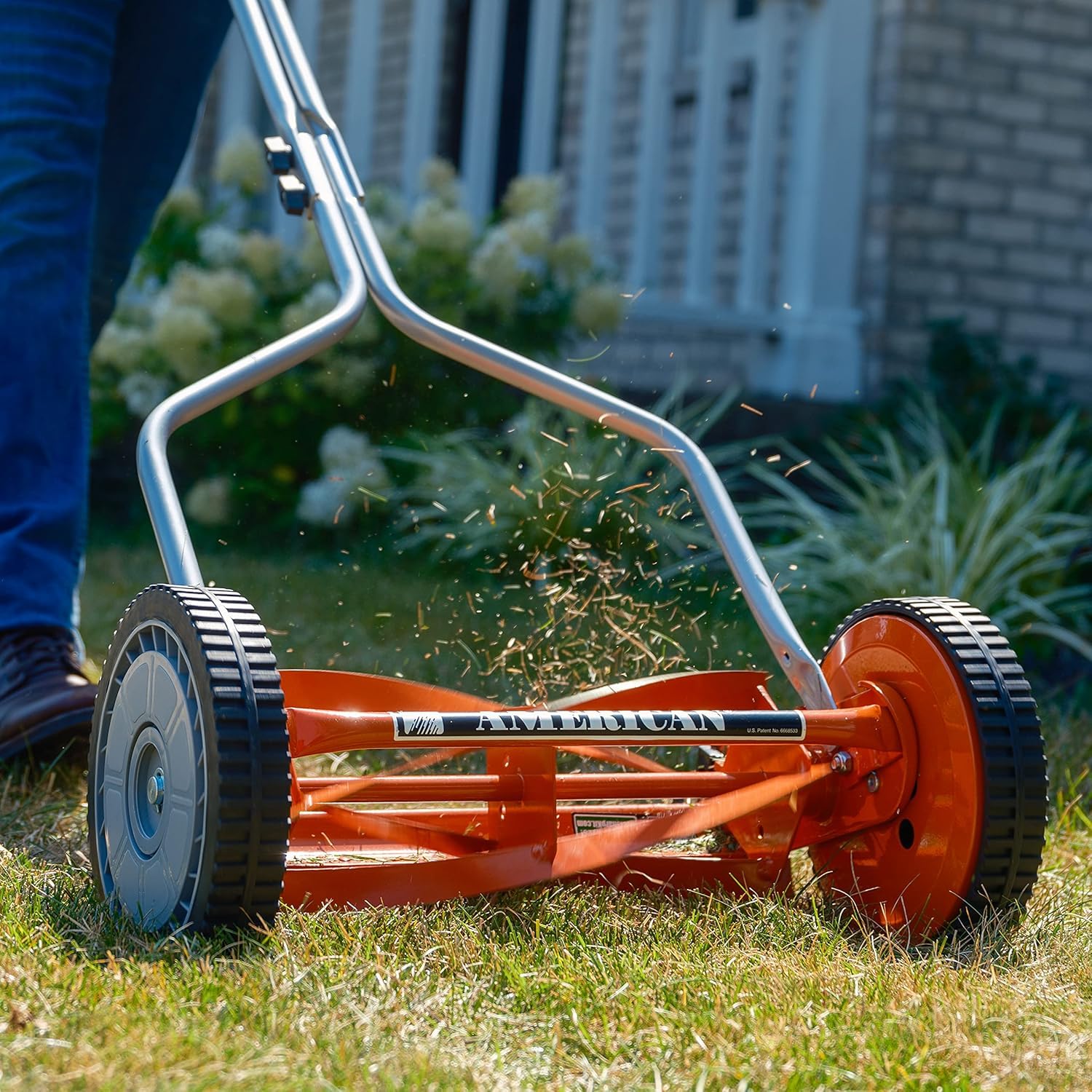 American Lawn Mower Company 1204-14 assembly detail suggests simple setup.