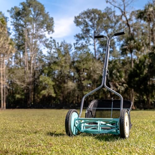 American Lawn Mower Company 1304-14GC 5-blade reel enables smooth scissor-like cuts.