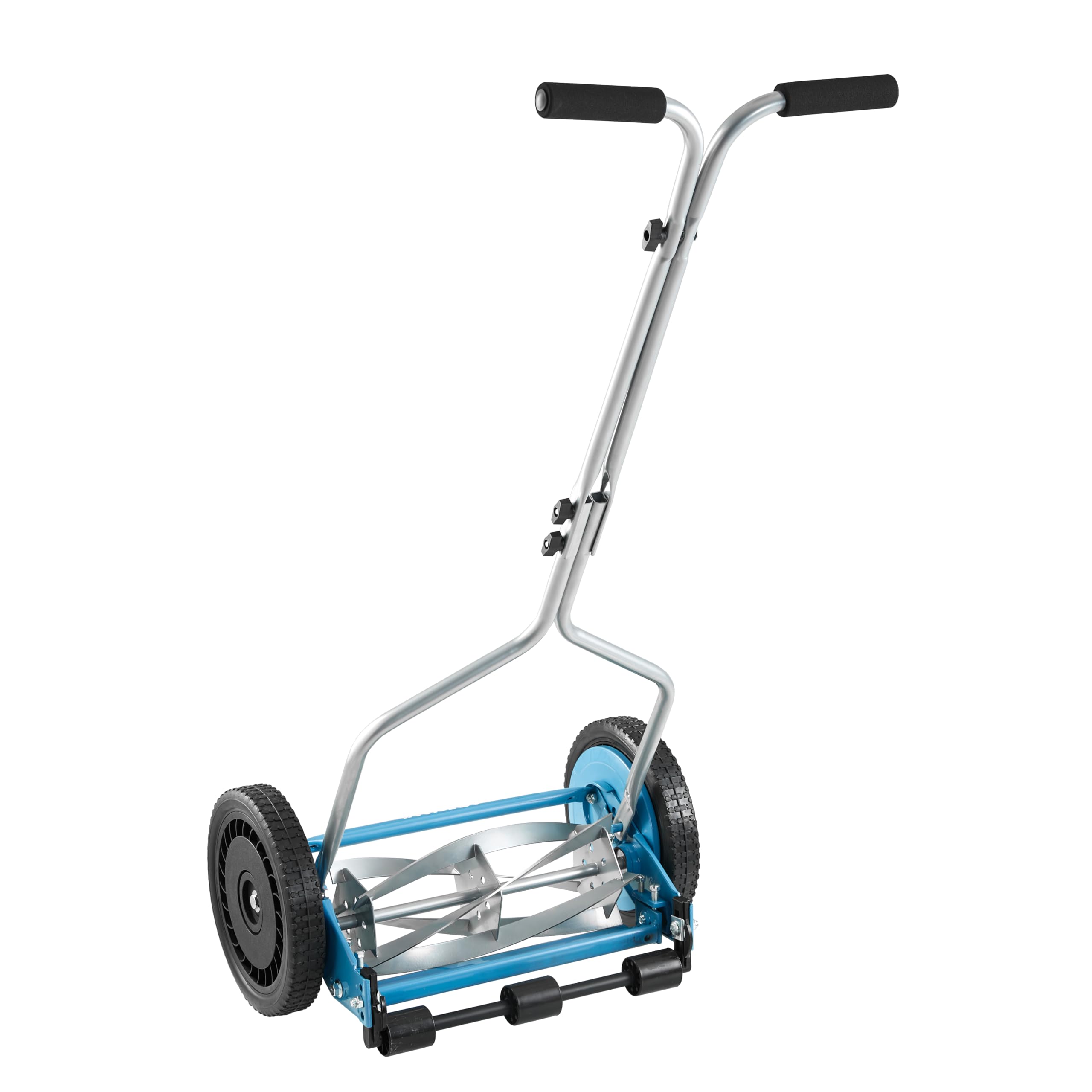 Pollution-free design of the 1304-14SK2 supports sustainable lawn care.