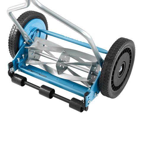 Low-noise, eco-friendly operation of the 1304-14SK2 manual mower.