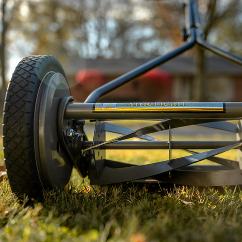 American Lawn Mower Company 1415-16 10-inch wheels ensure smooth mowing.