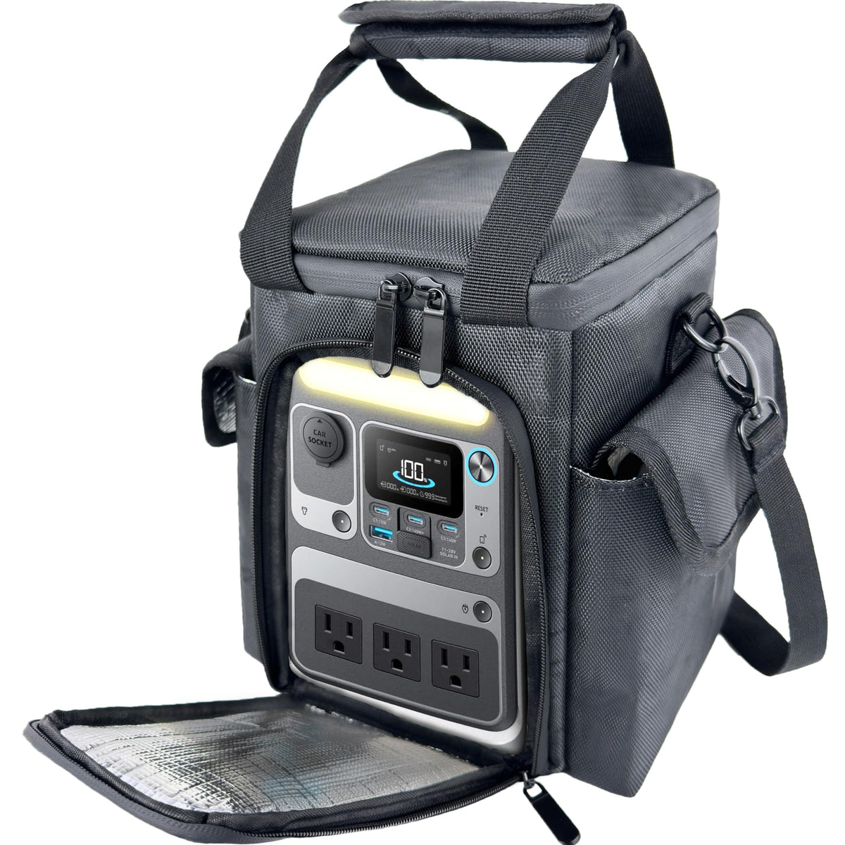 amiumuca SOLIX C300 front pocket access for quick screen visibility outdoors