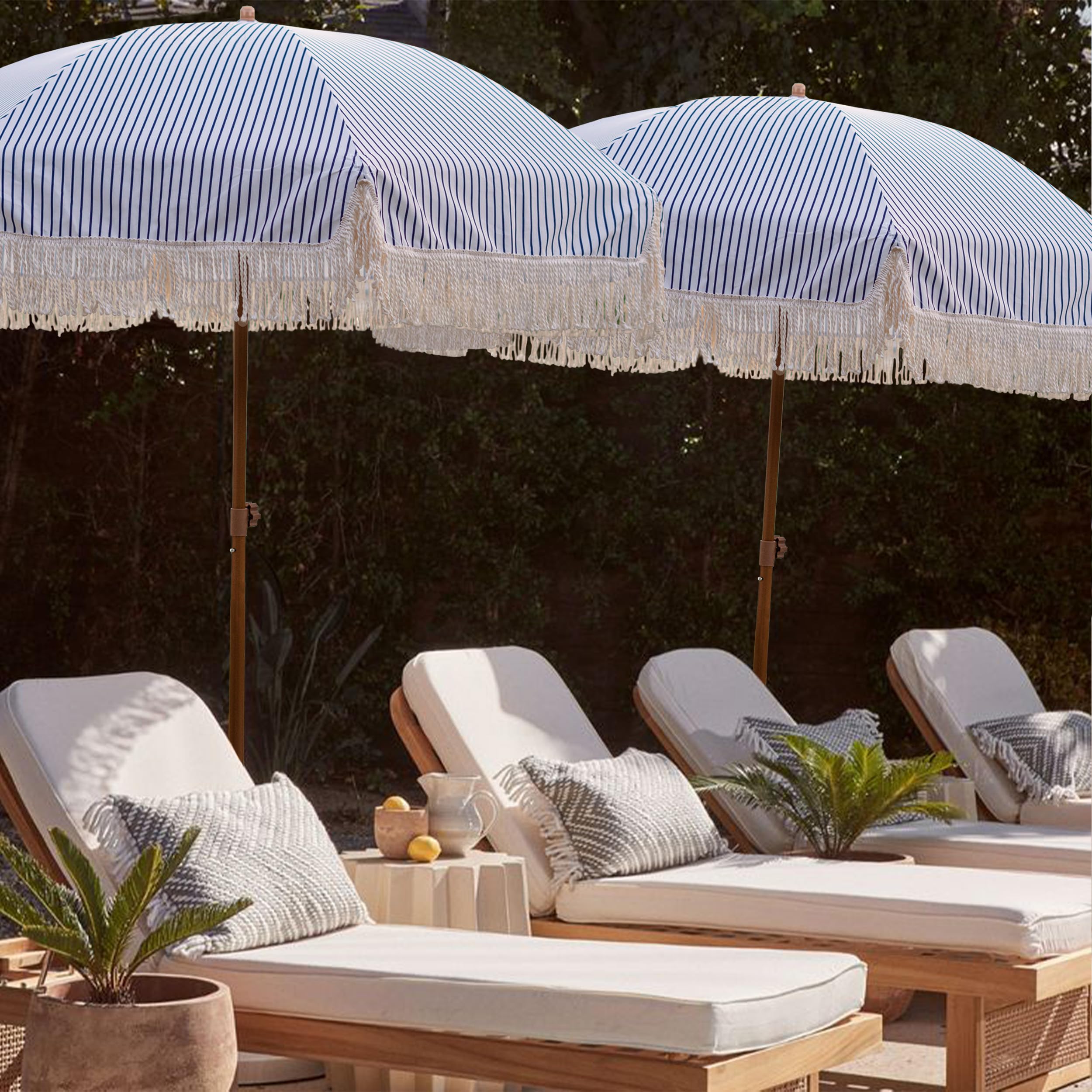 AMMSUN fringe tassel design adds decorative outdoor charm.