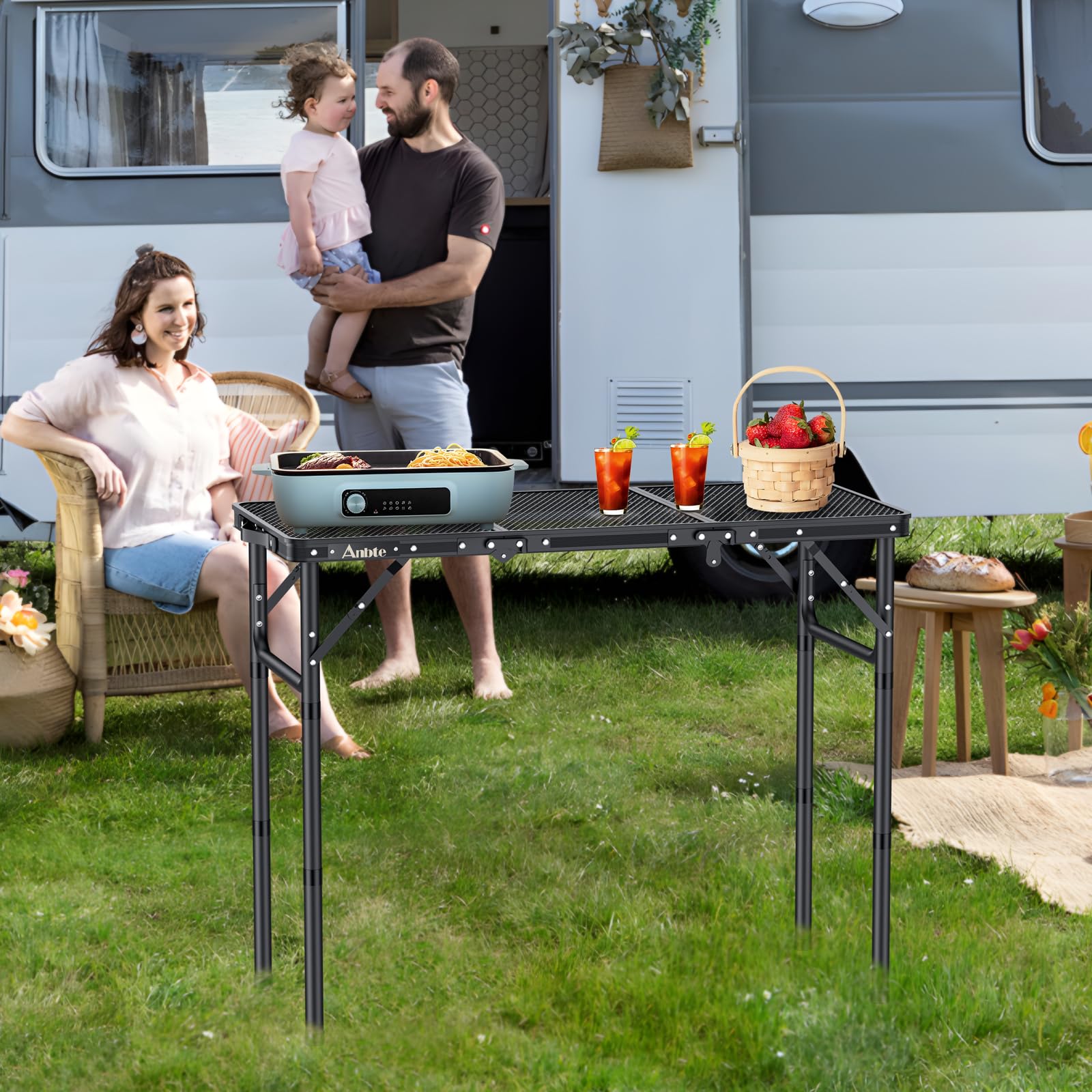 Black, durable coating protects the Anbte table against the elements outdoors.