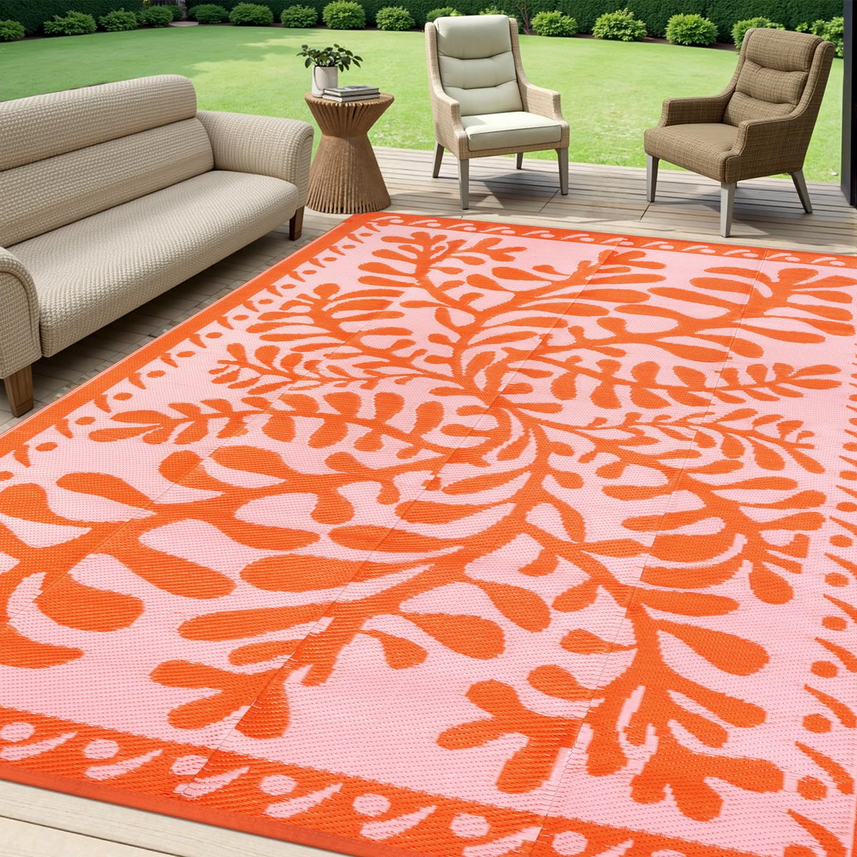 Anidaroel outdoor rug with aquatic plant pattern enhances patio ambiance.