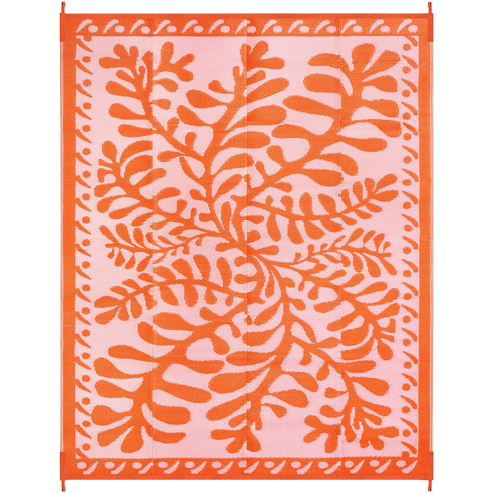 Anidaroel outdoor rug ideal for beach days and picnics.