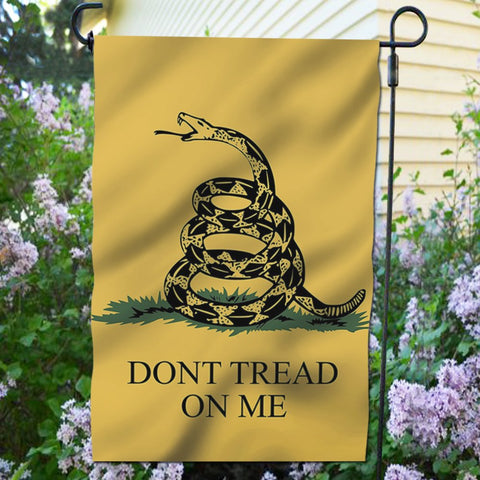 Anley Dont Tread On Me garden flag back view with readable print on both sides.