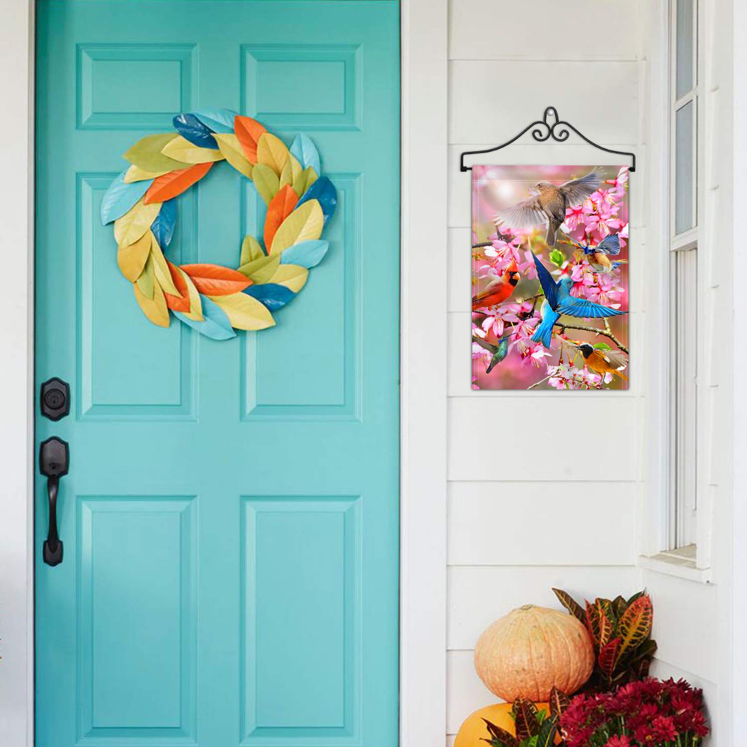 Anley garden flag hanger is easy to assemble and use in seconds