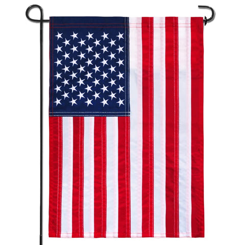 Anley Embroidered Stars US national garden flag with bright stars boosts curb appeal.