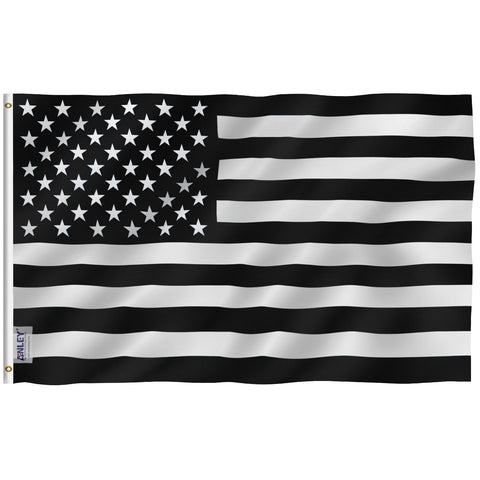 Anley Fly Breeze black-and-white flag 3x5 in mild breeze; ideal low-wind display