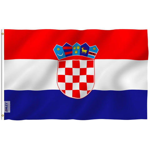 Anley Fly Breeze Croatia flag front view showing vivid colors for outdoor display.