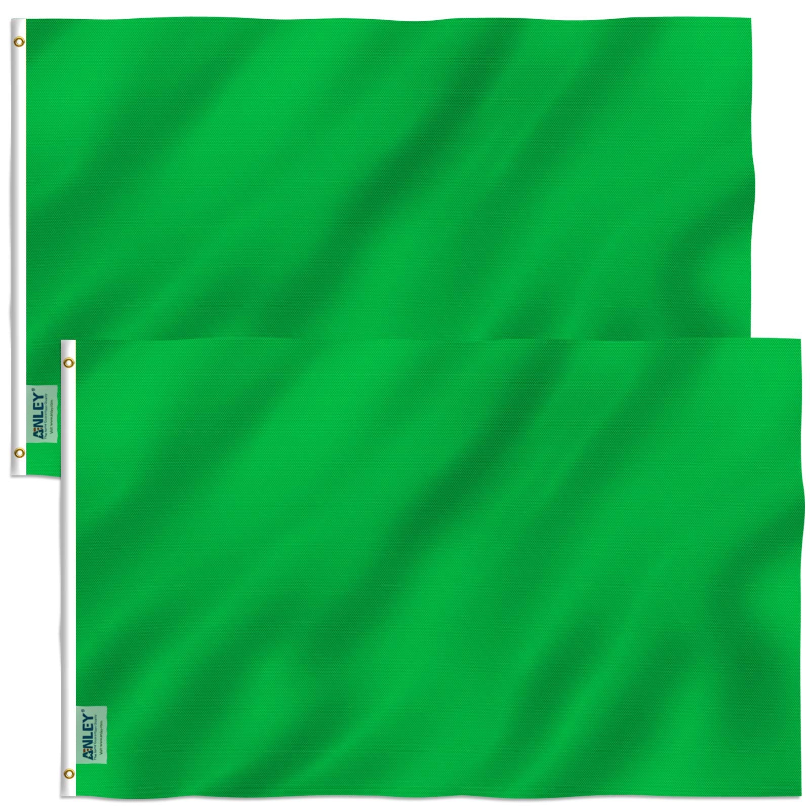 Anley Fly Breeze solid green flag closeup showing canvas header for outdoor use