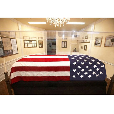 Anley memorial flag with brass grommets for secure mounting