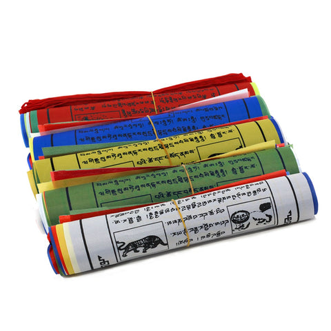 Anley polyester flag featuring clear decals resists fading in outdoor light and stays vibrant.