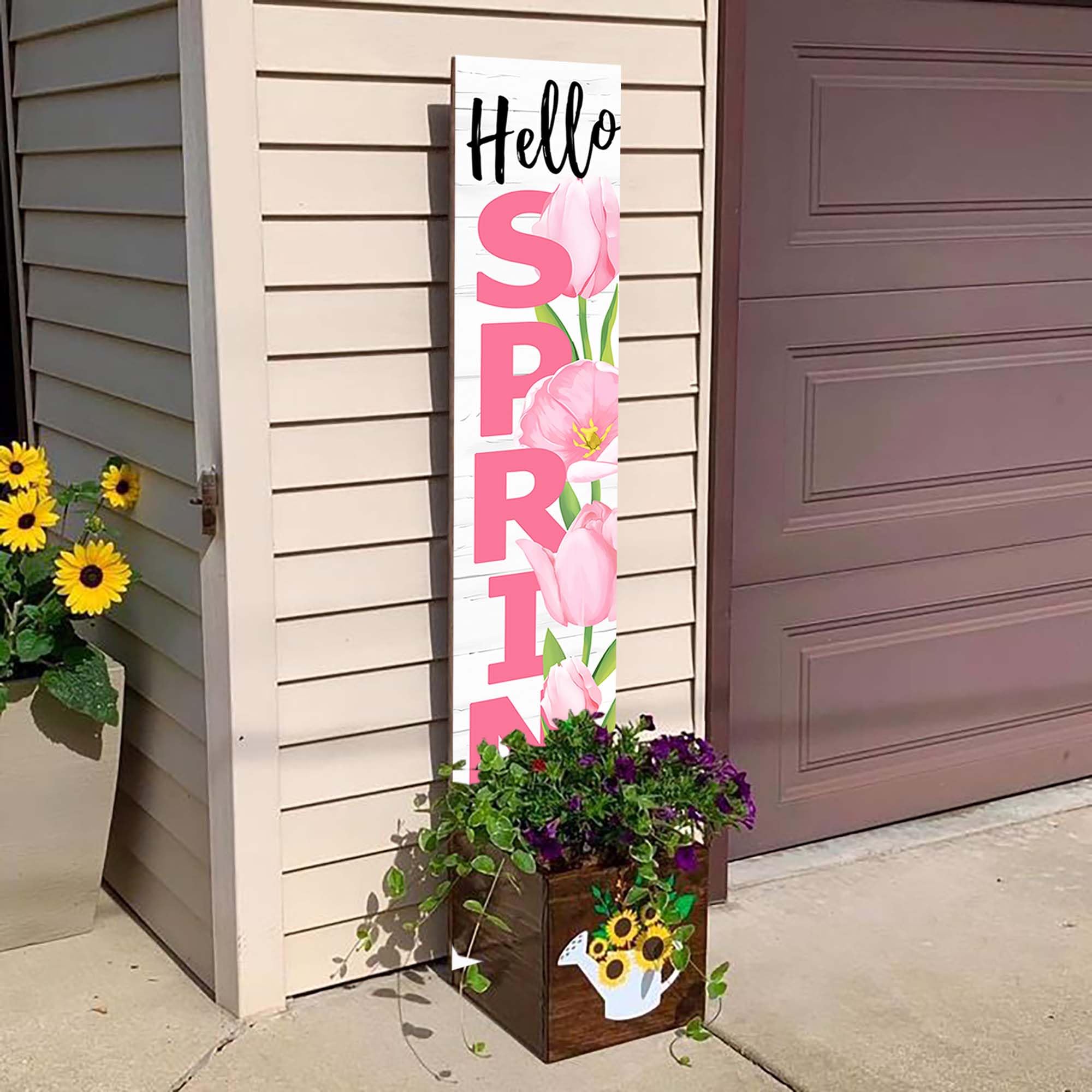 ANTPFAE Versatile display works indoors or outdoors for spring ambiance