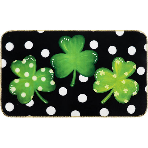 AnyDesign St. Patrick's Day doormat with green shamrocks for festive welcome and dirt control.
