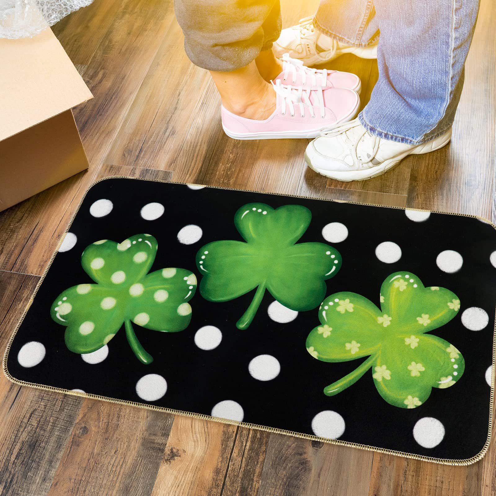 AnyDesign versatile indoor-outdoor mat for entryways, kitchens, and living areas.