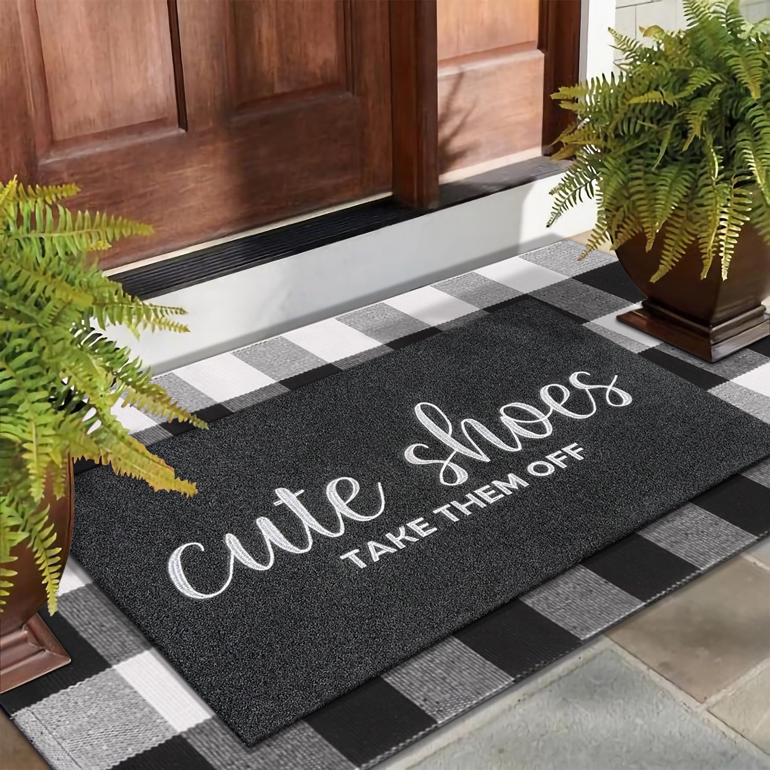 AOAOPQ outdoor entryway mat shows non-slip backing for stable placement.