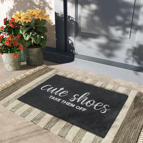 AOAOPQ durable mat with 0.25 inch thickness supports easy doorway passage.