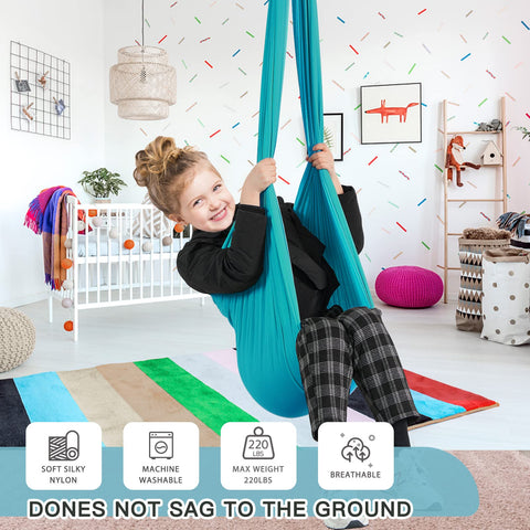 Aokitec Snuggle Swing features adjustable-height daisy chain for easy setup.