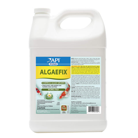API POND ALGAEFIX bottle cap for precise pond dosing and safe application.