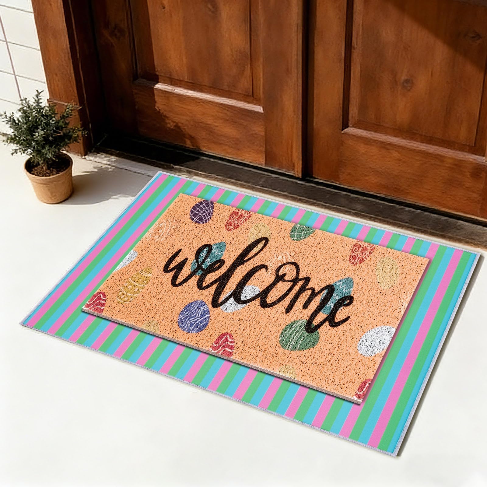 APUDWN spring porch entryway mats brighten seasonal welcomes.