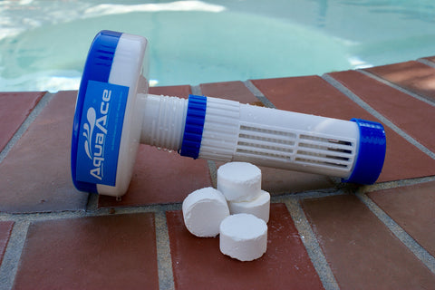 AquaAce floater tablet slot holding standard 1-inch tablets