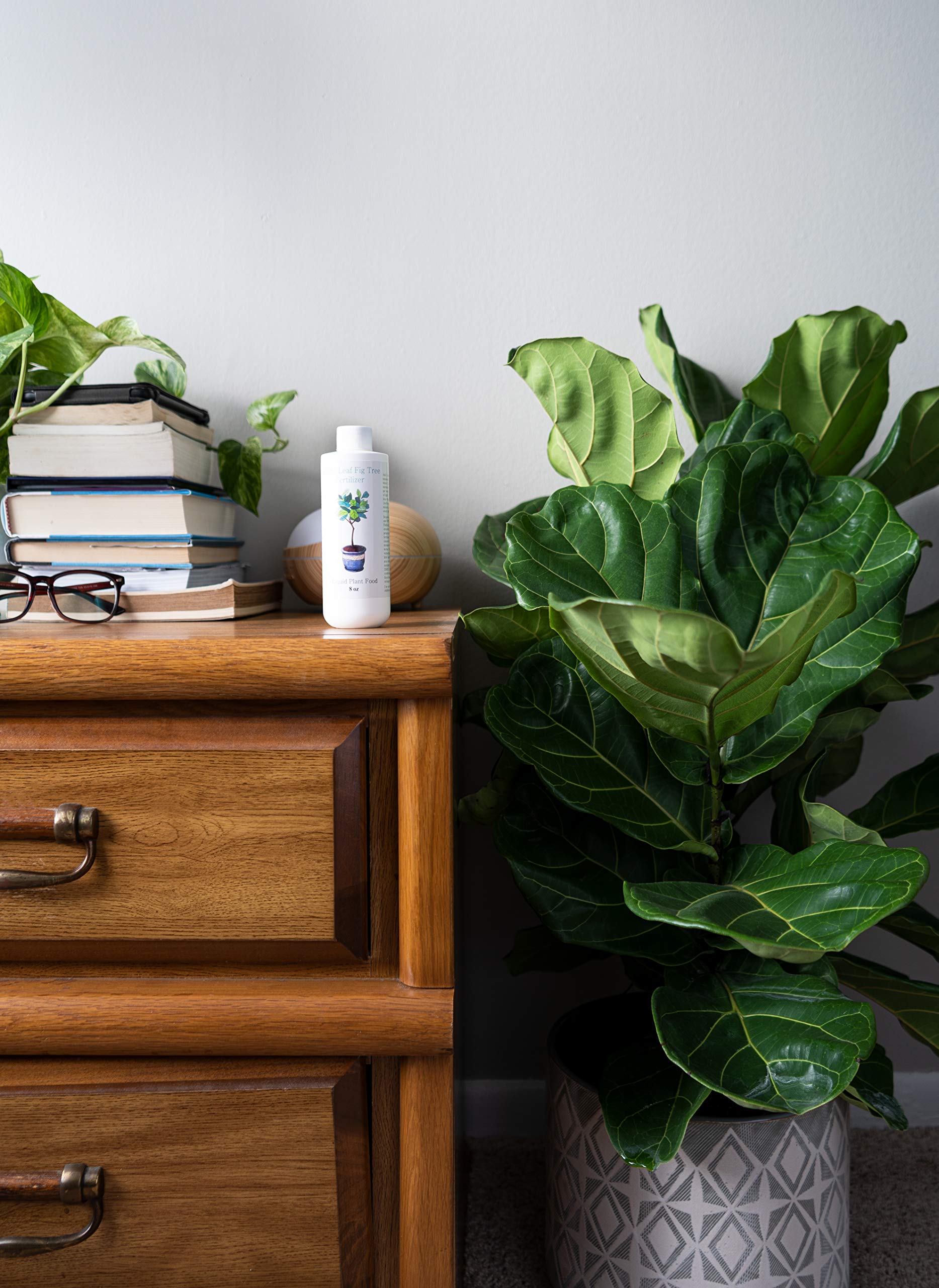 Aquatic Arts Measured dosing ensures safe watering with every use.
