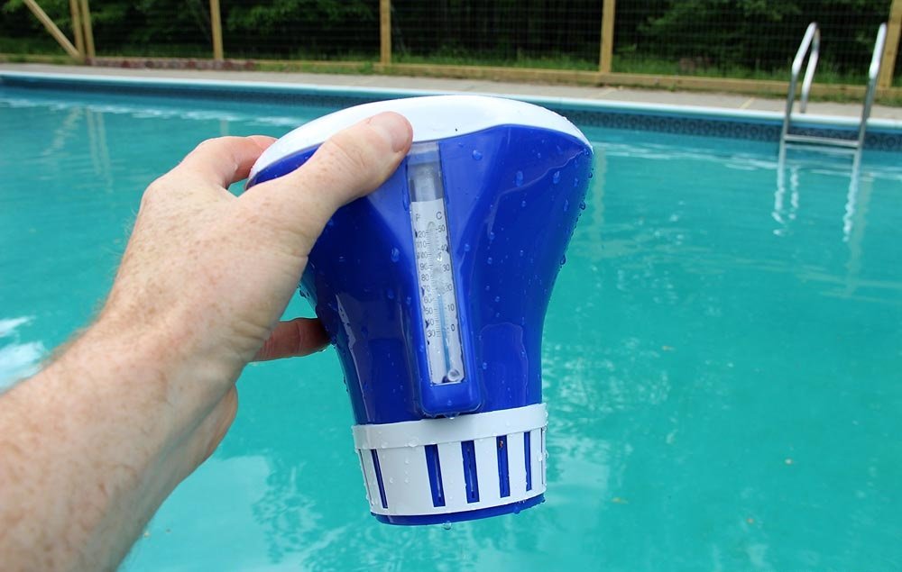 Aquatix Pro adjustable flow-rate ring lets you tailor diffusion.