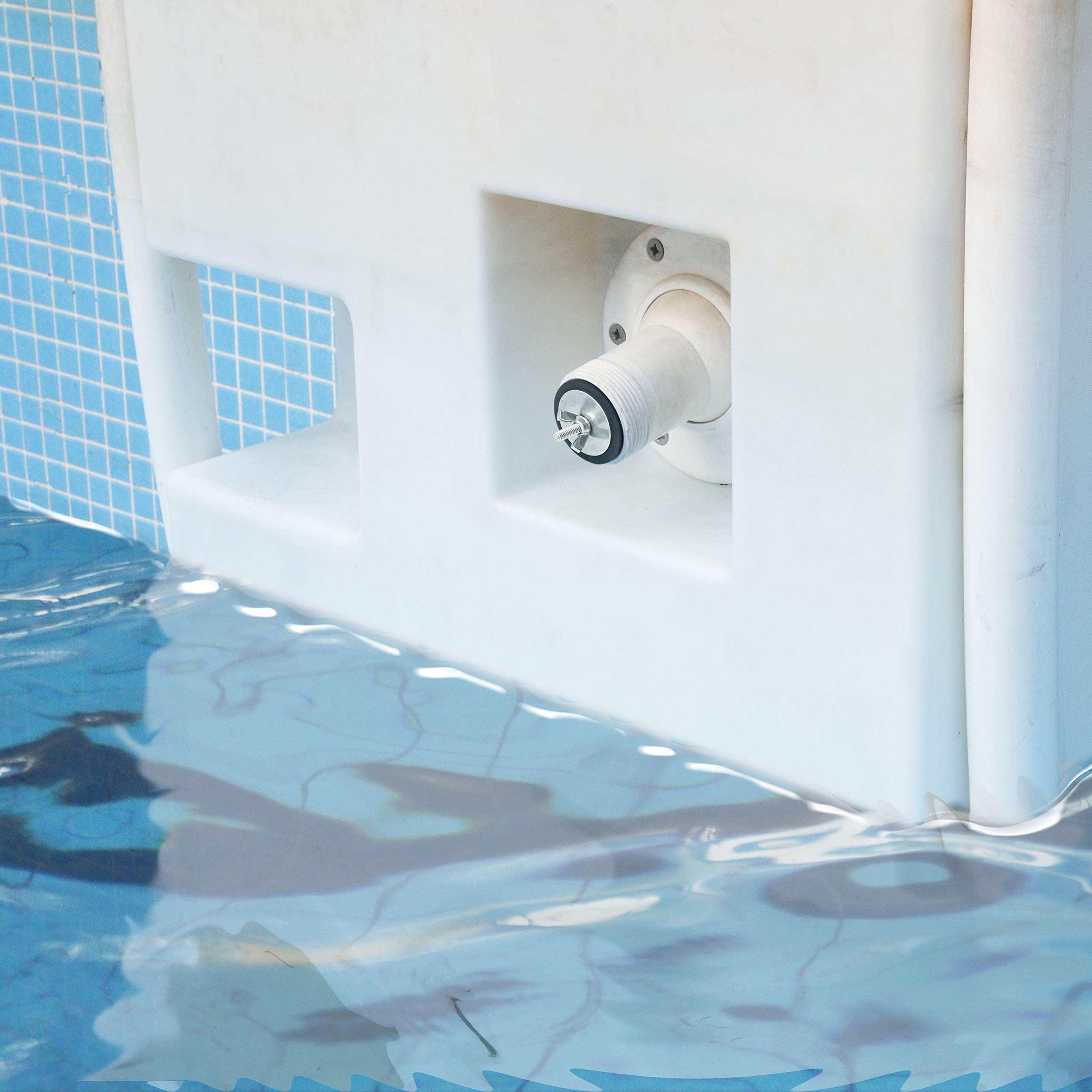 Aquatix Pro heavy duty rubber body provides a tight, frost-ready seal.