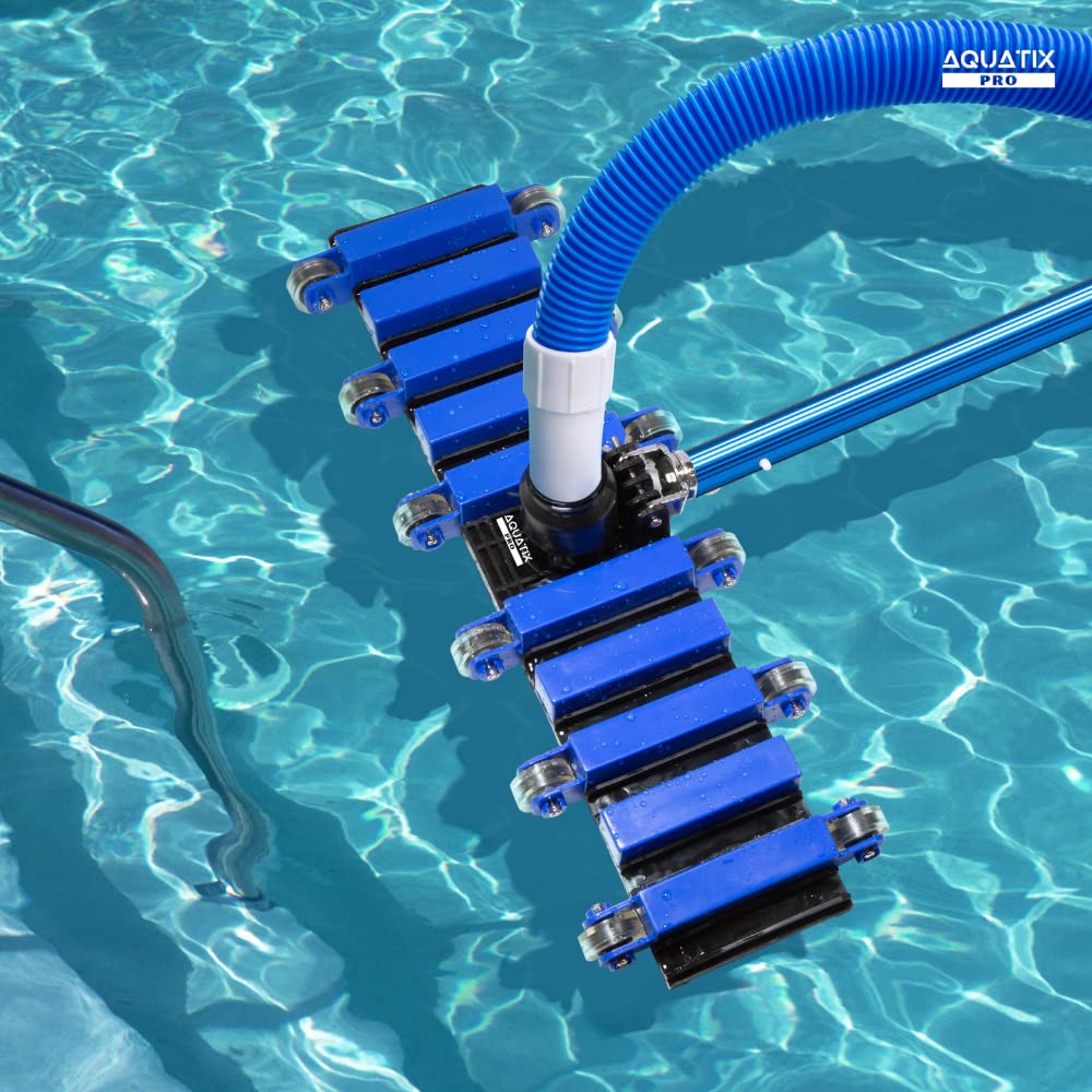 Aquatix Pro vacuum head side view showing stable weighted design