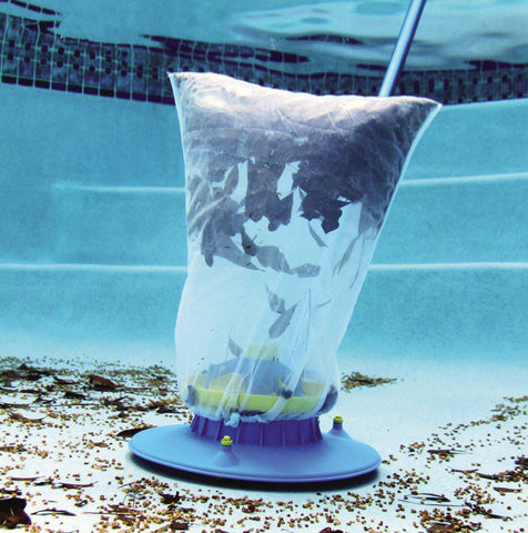 Secure fit with pull and lock cord keeps bag attached during cleaning sessions.