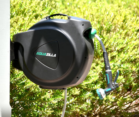 AQUAZILLA 180-degree wall mount covers each garden corner with ease.