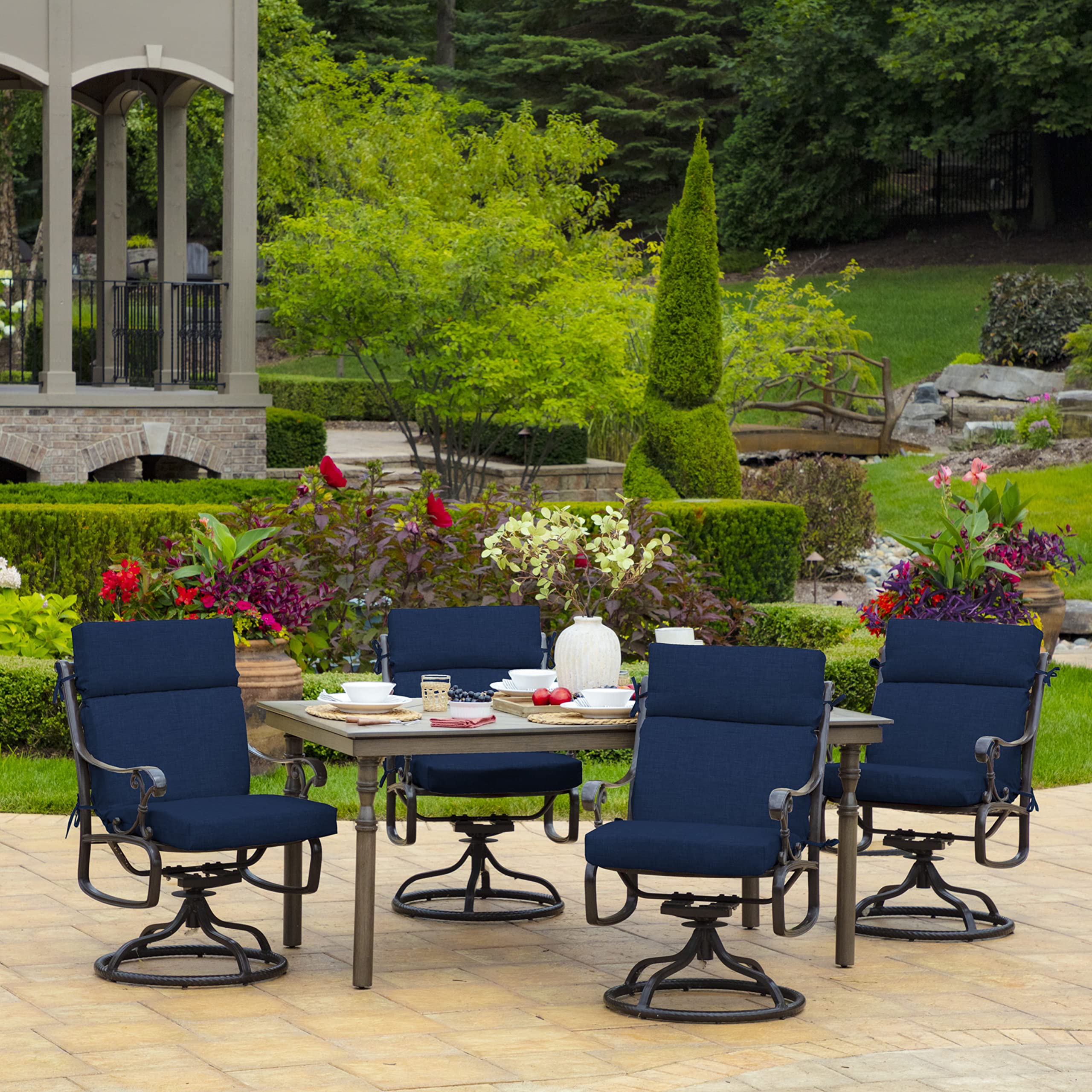 Arden Selections cushion on standard outdoor chair demonstrating universal fit