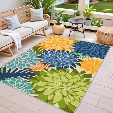 Arenarug green floral chenille rug offers cozy, soft underfoot comfort.