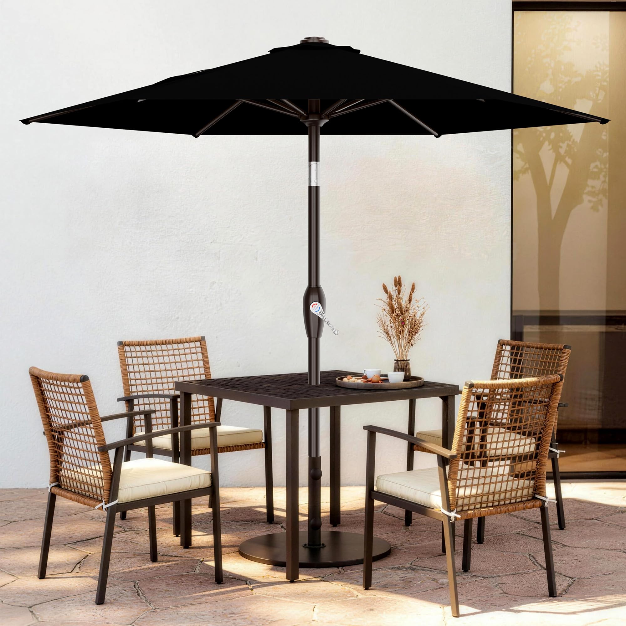 AreShark umbrella shows 6 sturdy ribs for strong deck shading