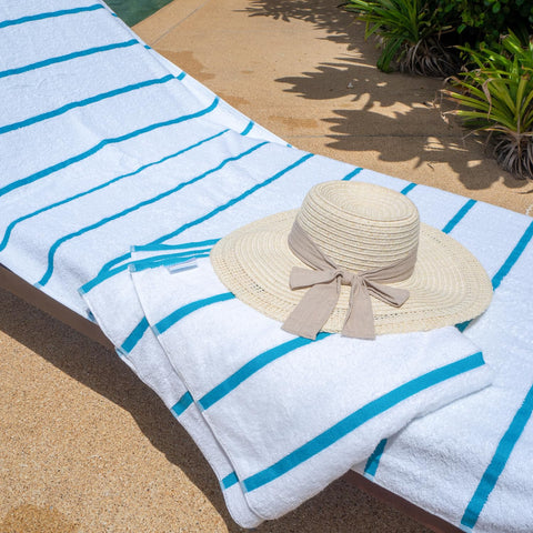 Arkwright oversized lounge cover with an 8-inch pocket for towels.