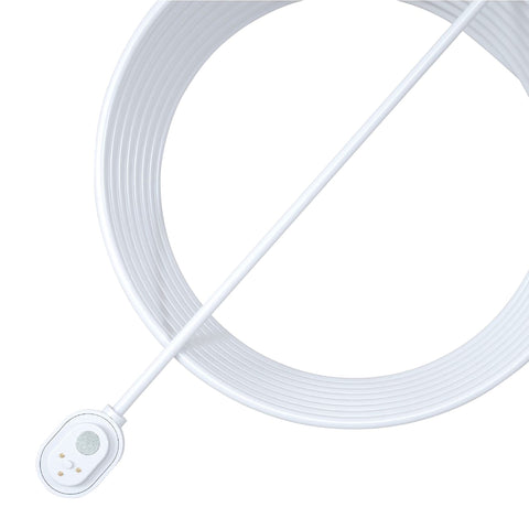 Arlo magnetic connector features weather resistance for outdoor reliability.