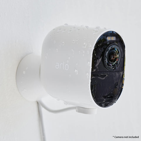 Arlo Ultra compatibility supports continuous operation across cameras.